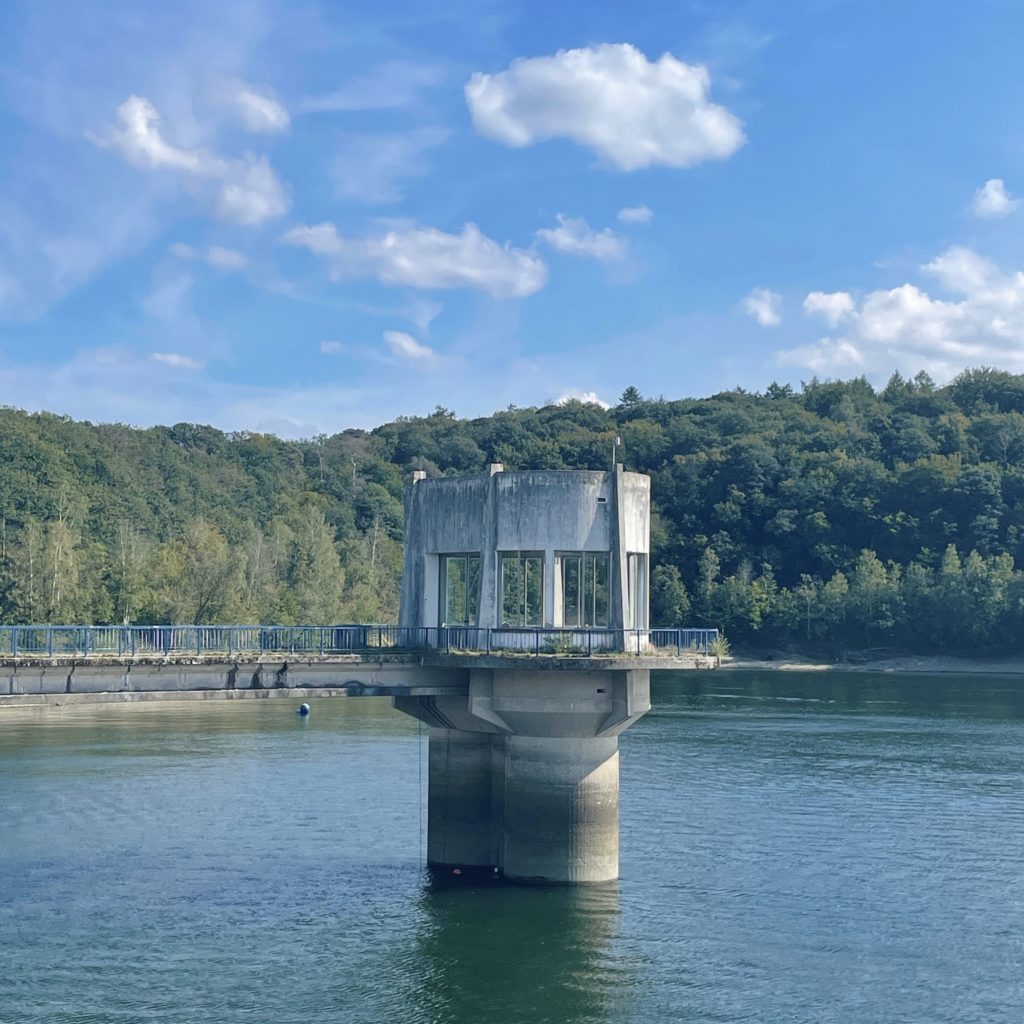 barrage lacs de l'eau d'heure