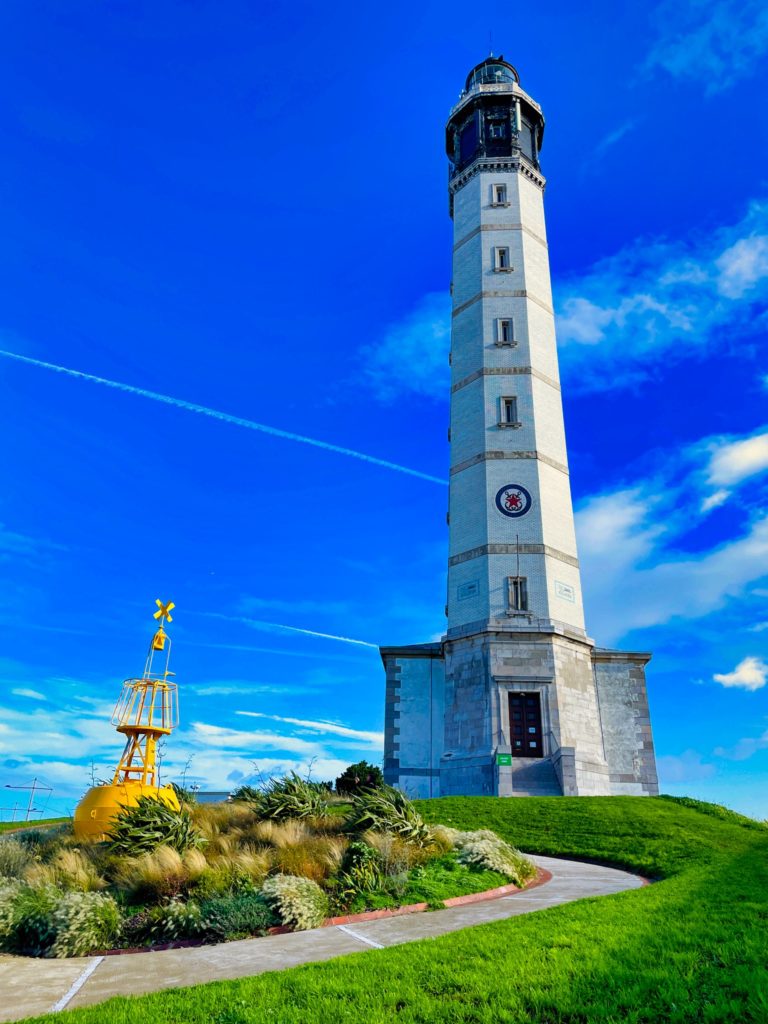 Le phare de Calais - Côte d'Opale